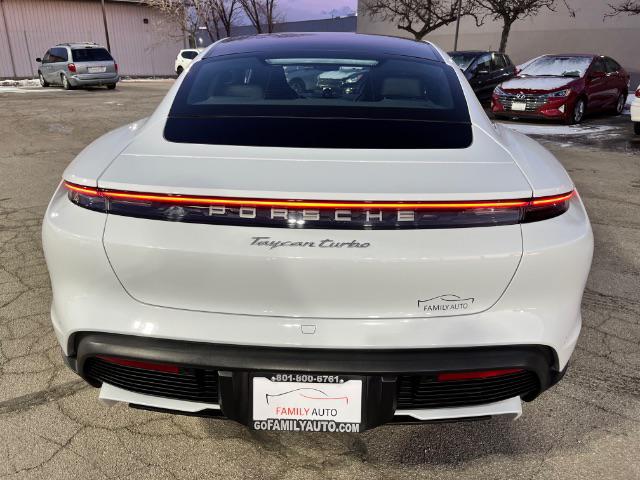 2020 Porsche Taycan Turbo