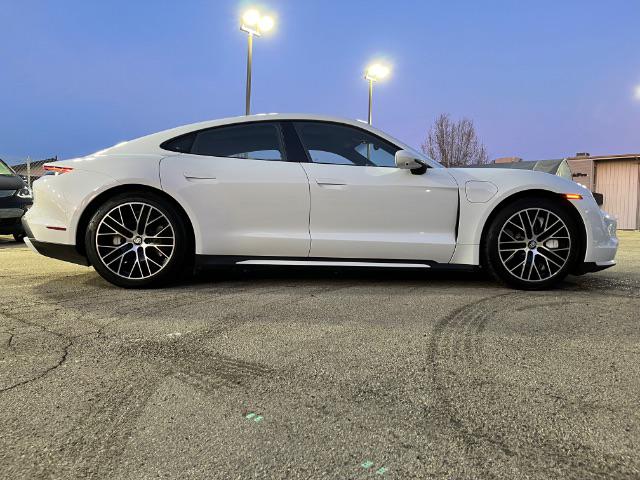 2020 Porsche Taycan Turbo