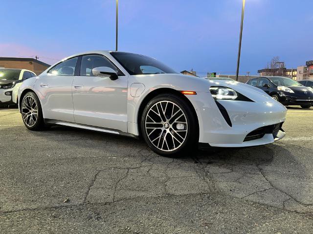 2020 Porsche Taycan Turbo