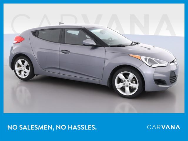 2013 Hyundai Veloster w/Black Int