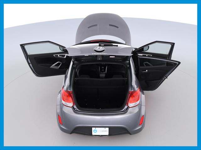 2013 Hyundai Veloster w/Black Int