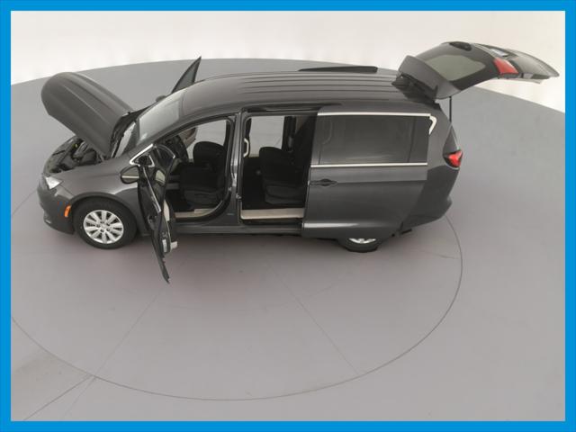 2019 Chrysler Pacifica L