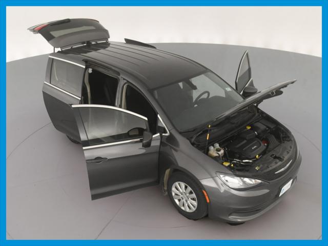 2019 Chrysler Pacifica L