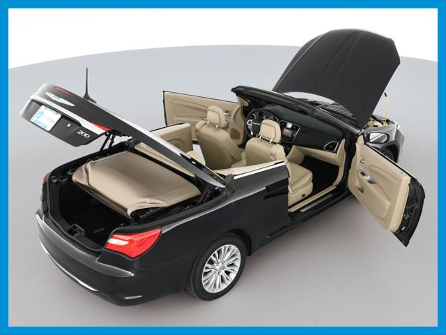 2013 Chrysler 200 Limited