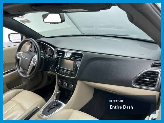 2013 Chrysler 200 Limited