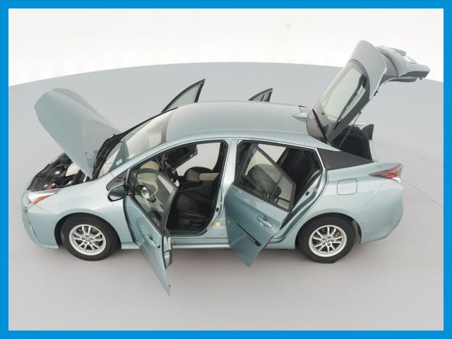 2018 Toyota Prius Three Touring