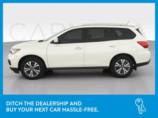 2017 Nissan Pathfinder SV