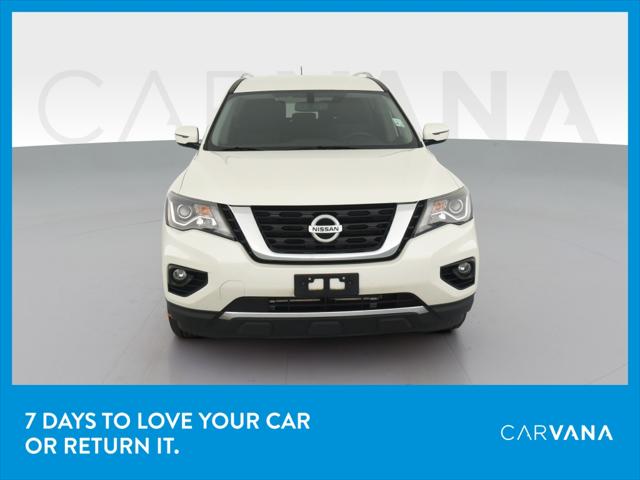 2017 Nissan Pathfinder SV