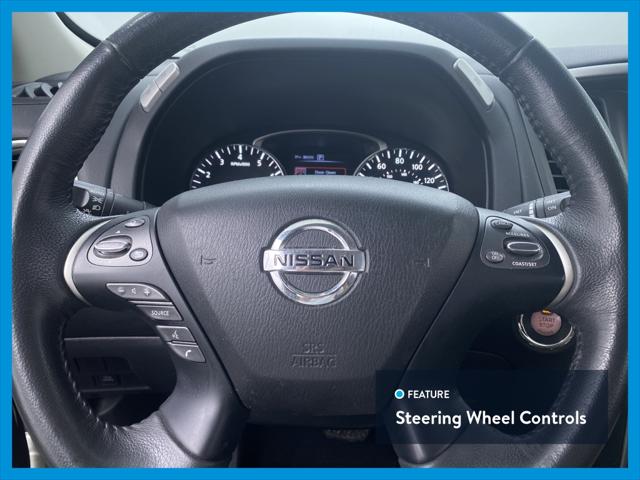 2017 Nissan Pathfinder SV