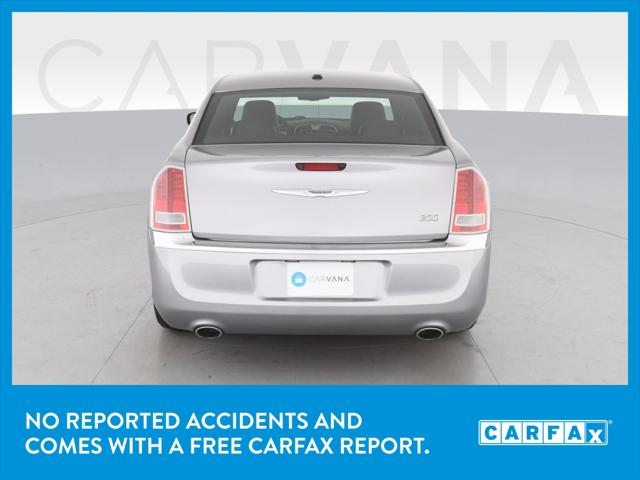 2011 Chrysler 300 Limited