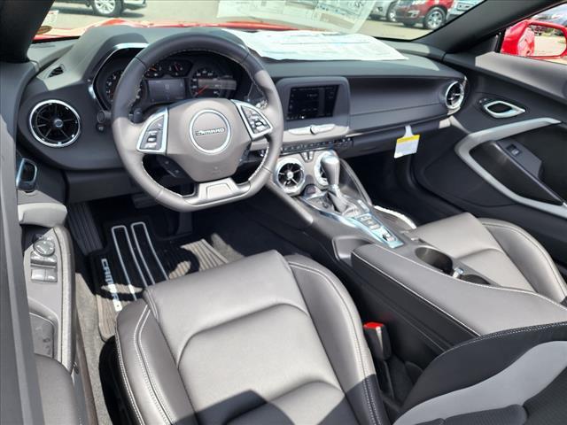 2022 Chevrolet Camaro RWD Convertible 2LT