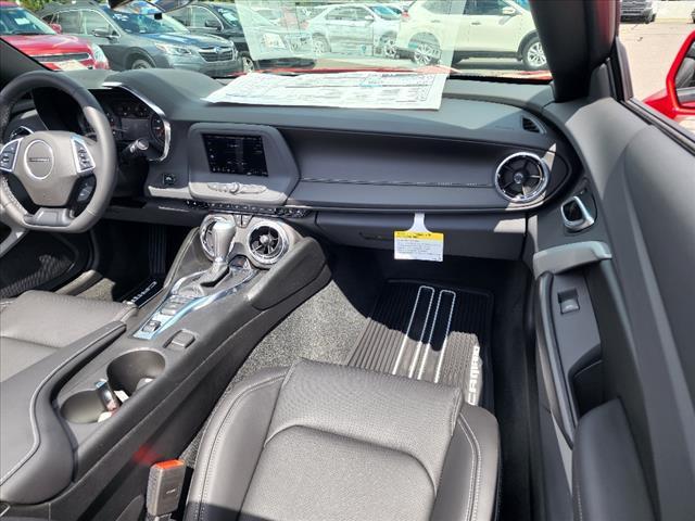 2022 Chevrolet Camaro RWD Convertible 2LT
