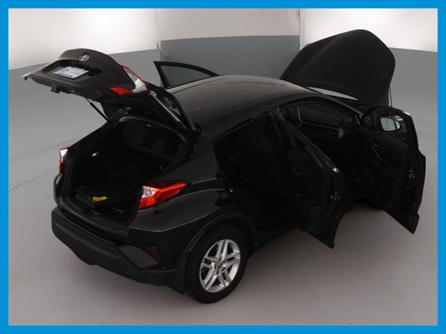 2021 Toyota C-HR LE Sport Utility 4D