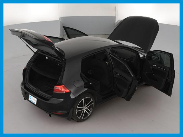 2017 Volkswagen Golf GTI Sport