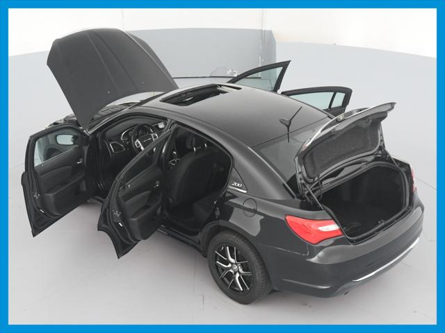 2011 Chrysler 200 Touring