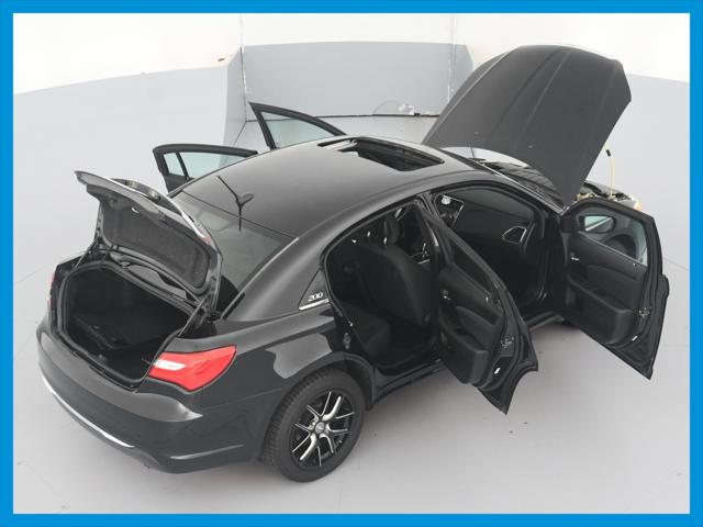 2011 Chrysler 200 Touring
