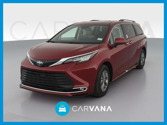 2022 Toyota Sienna XLE Minivan 4D for sale near , 
