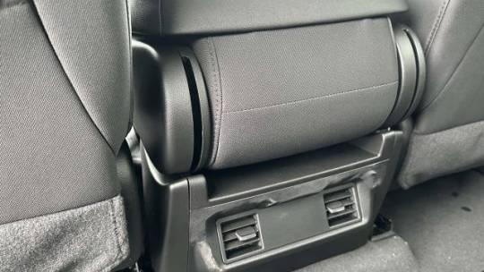 2022 Chevrolet Silverado 1500 4WD Crew Cab Short Bed Custom