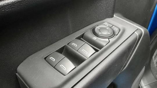 2022 Chevrolet Silverado 1500 4WD Crew Cab Short Bed Custom