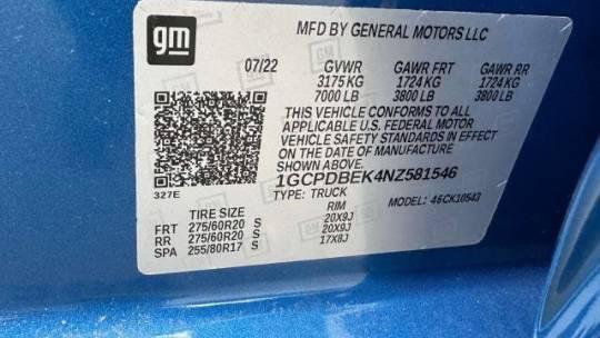 2022 Chevrolet Silverado 1500 4WD Crew Cab Short Bed Custom