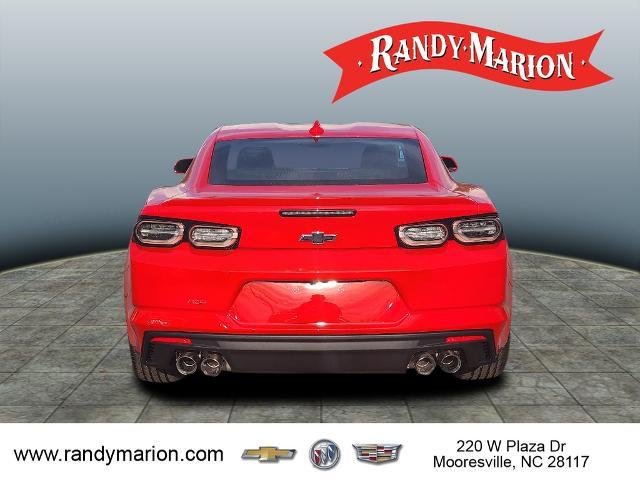 2023 Chevrolet Camaro RWD Coupe 2LT