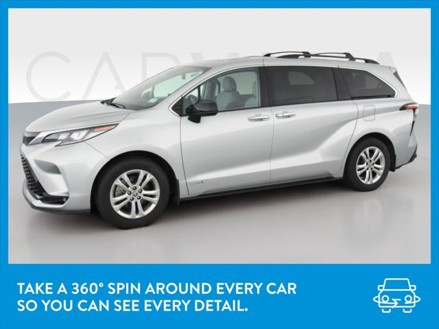 2021 Toyota Sienna XSE