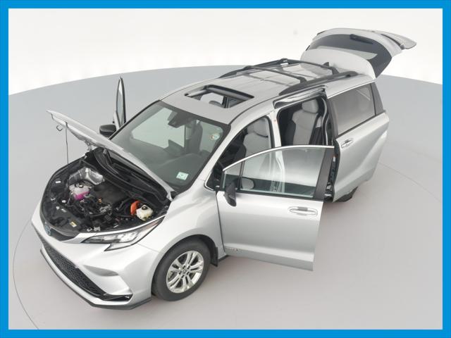 2021 Toyota Sienna XSE