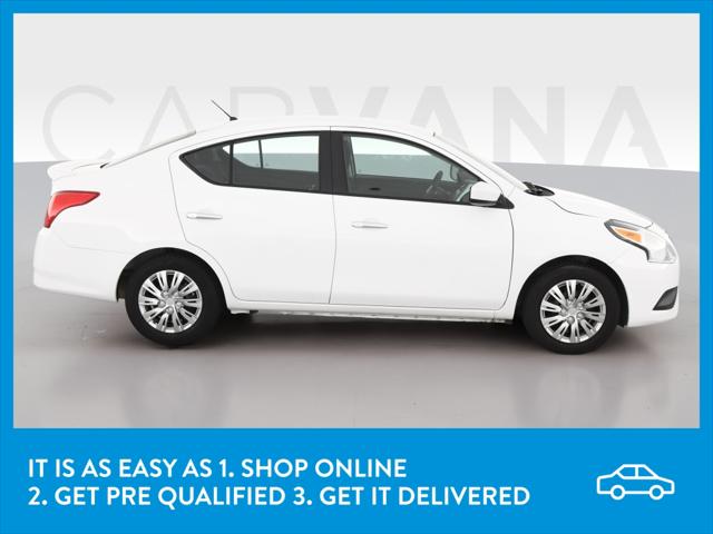2017 Nissan Versa SV