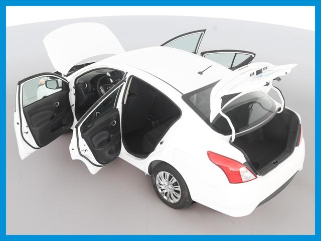 2017 Nissan Versa SV