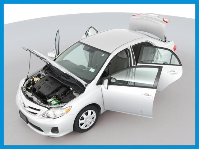 2012 Toyota Corolla LE Sedan 4D