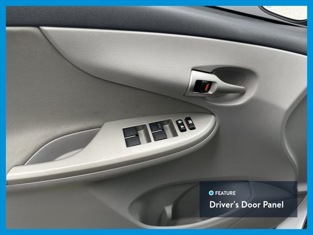 2012 Toyota Corolla LE Sedan 4D