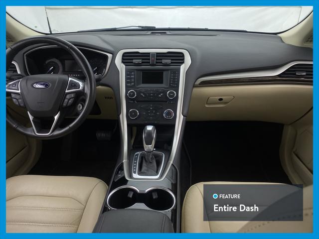 2015 Ford Fusion SE