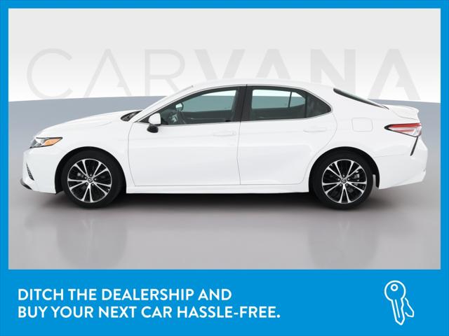 2018 Toyota Camry SE Sedan 4D