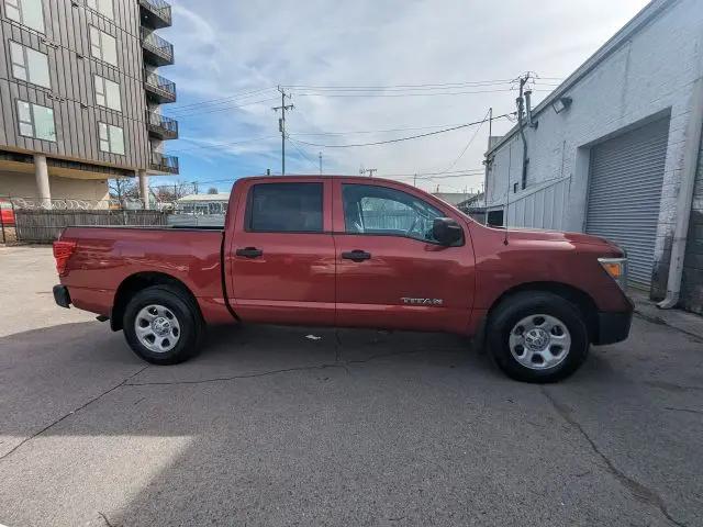 2017 Nissan Titan S