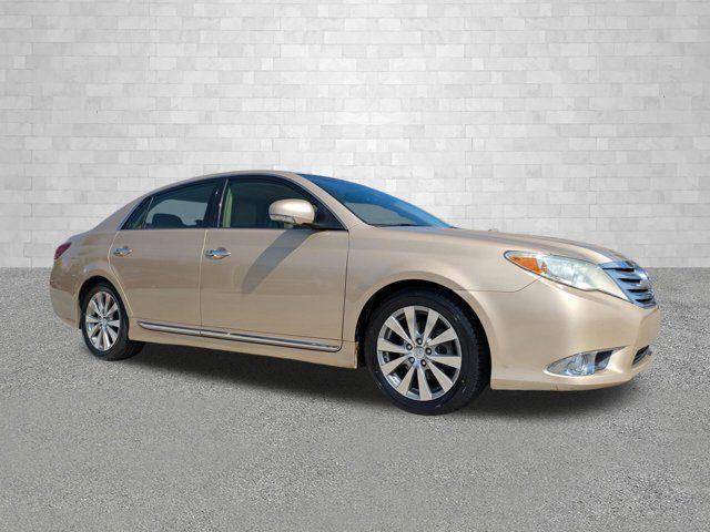 2011 Toyota Avalon Limited for sale in NAPLES, FL