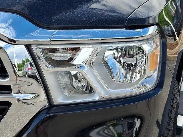 2019 Ram 1500 Big Horn/Lone Star Crew Cab 4x4 57 Box