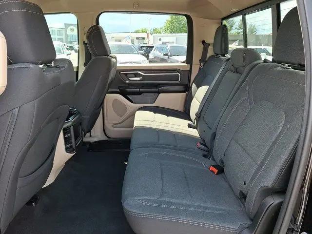 2019 Ram 1500 Big Horn/Lone Star Crew Cab 4x4 57 Box