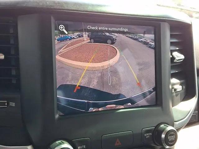 2019 Ram 1500 Big Horn/Lone Star Crew Cab 4x4 57 Box