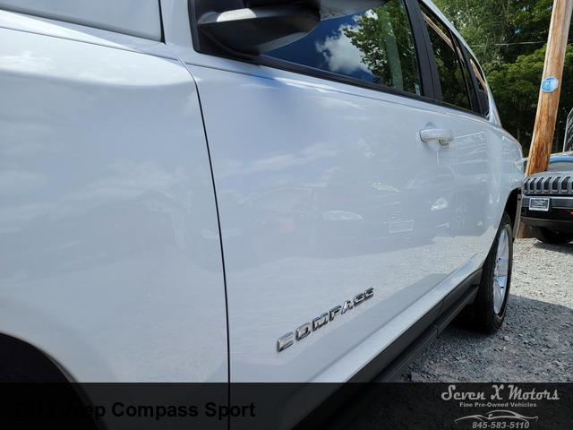2012 Jeep Compass Sport