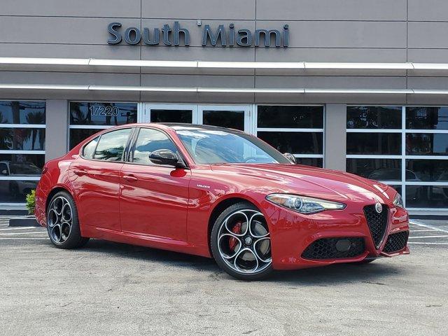 2023 Alfa Romeo Giulia GIULIA VELOCE RWD