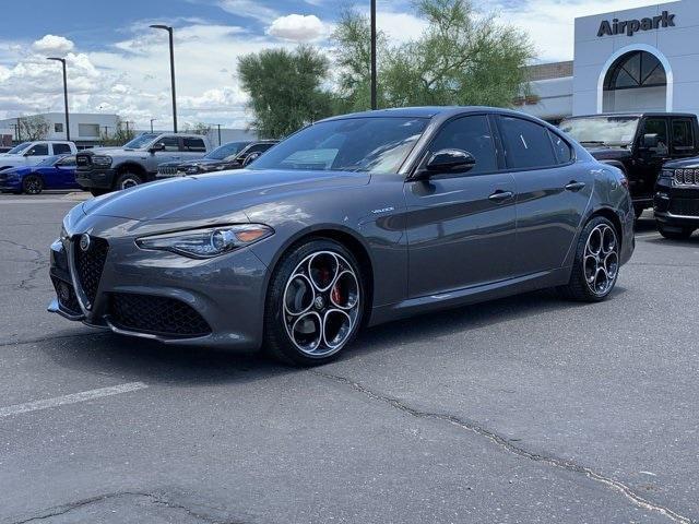 2022 Alfa Romeo Giulia GIULIA VELOCE RWD