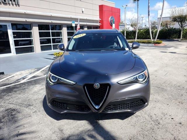 2018 Alfa Romeo Stelvio Ti AWD 2018 Alfa Romeo Stelvio Ti AWD