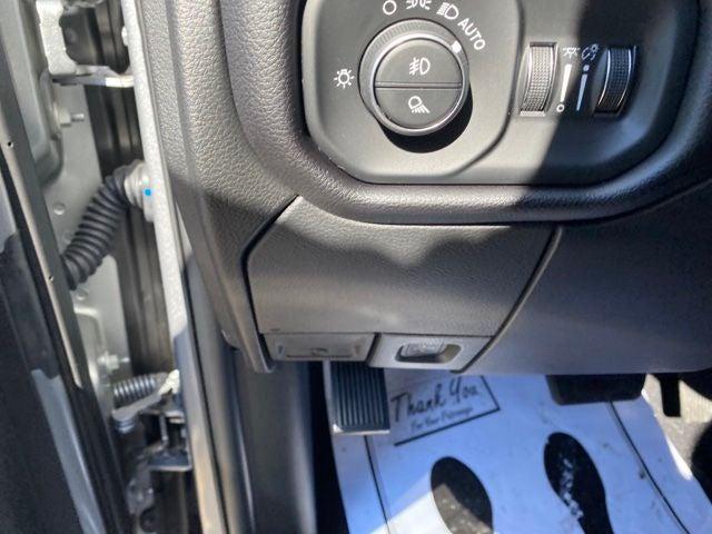 2021 Jeep Ram 2500 Laramie Crew Cab 4x4 6'4" Box