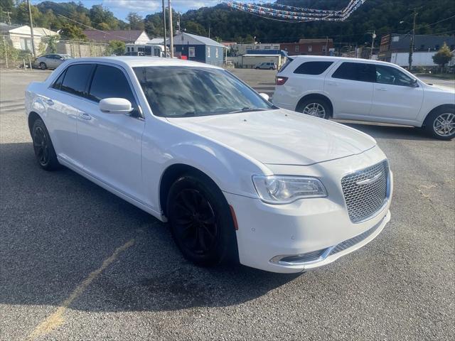 2015 Chrysler 300 Limited