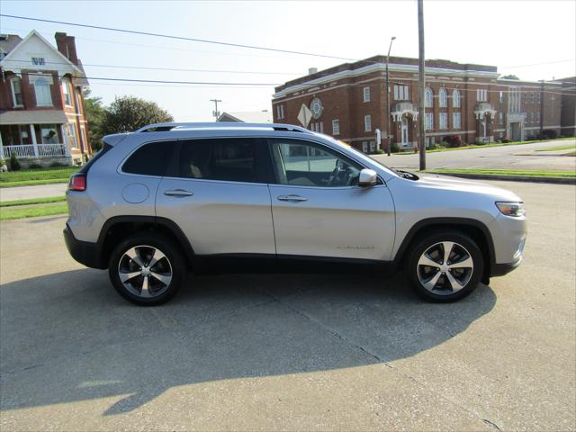 2020 Jeep Cherokee Limited FWD