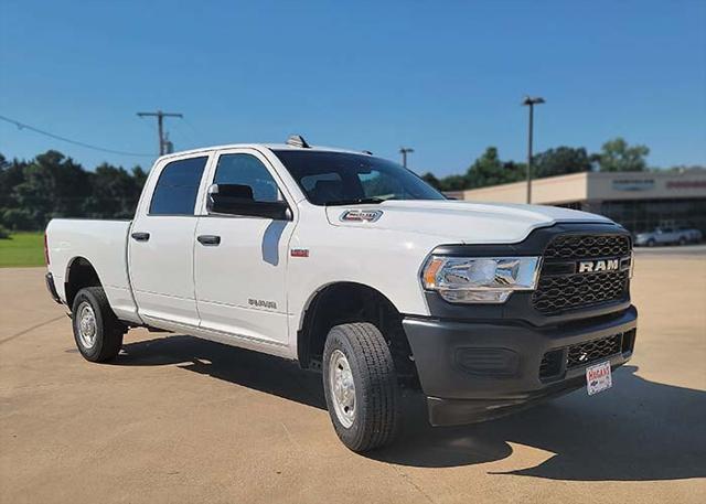 2022 RAM 2500 Tradesman Crew Cab 4x4 64 Box