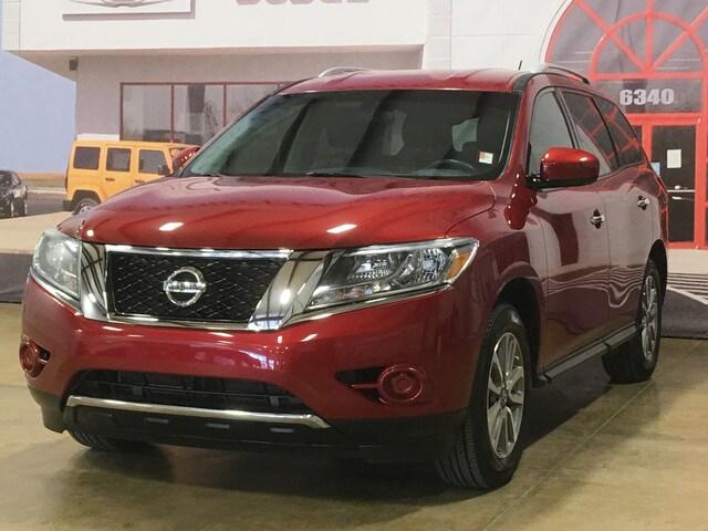 2014 Nissan Pathfinder SV