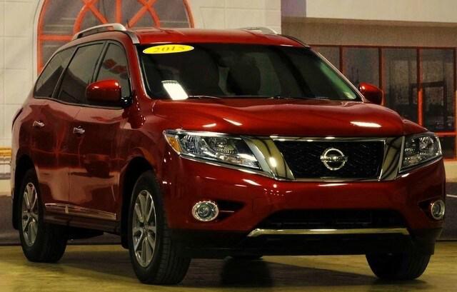 2015 Nissan Pathfinder SL