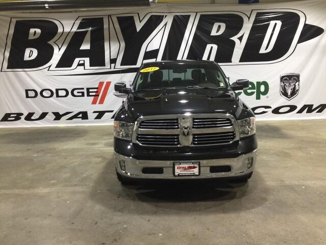 2017 RAM 1500 Big Horn Crew Cab 4x4 57 Box