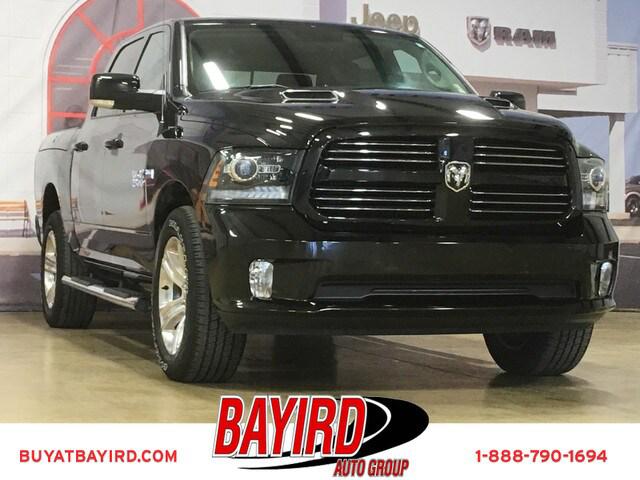 2017 RAM 1500 Sport Crew Cab 4x4 57 Box